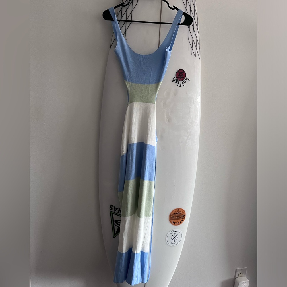 Color Block Maxi Dress - Picture 3 of 6